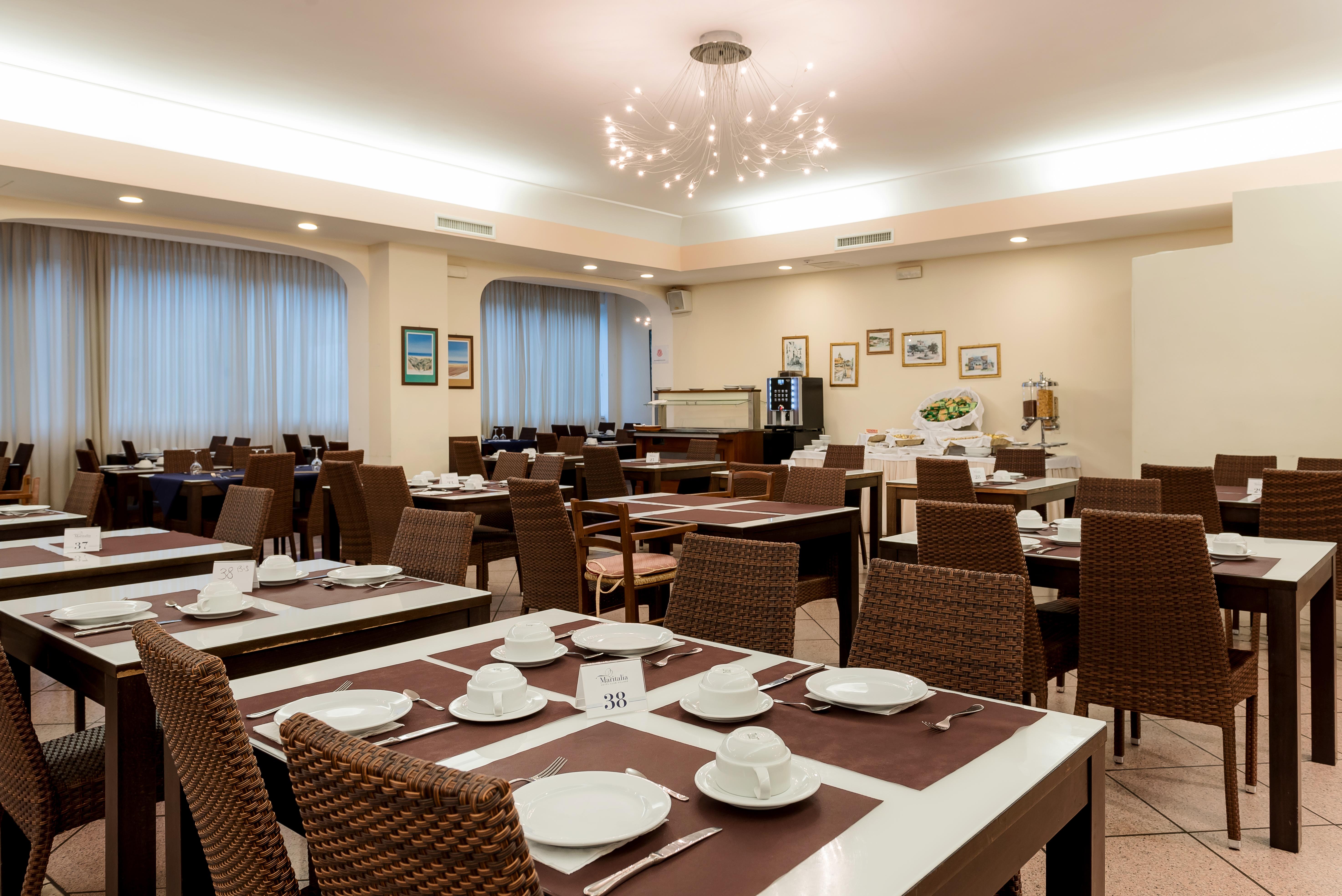 Hotel Club Village Maritalia 페스키치 외부 사진