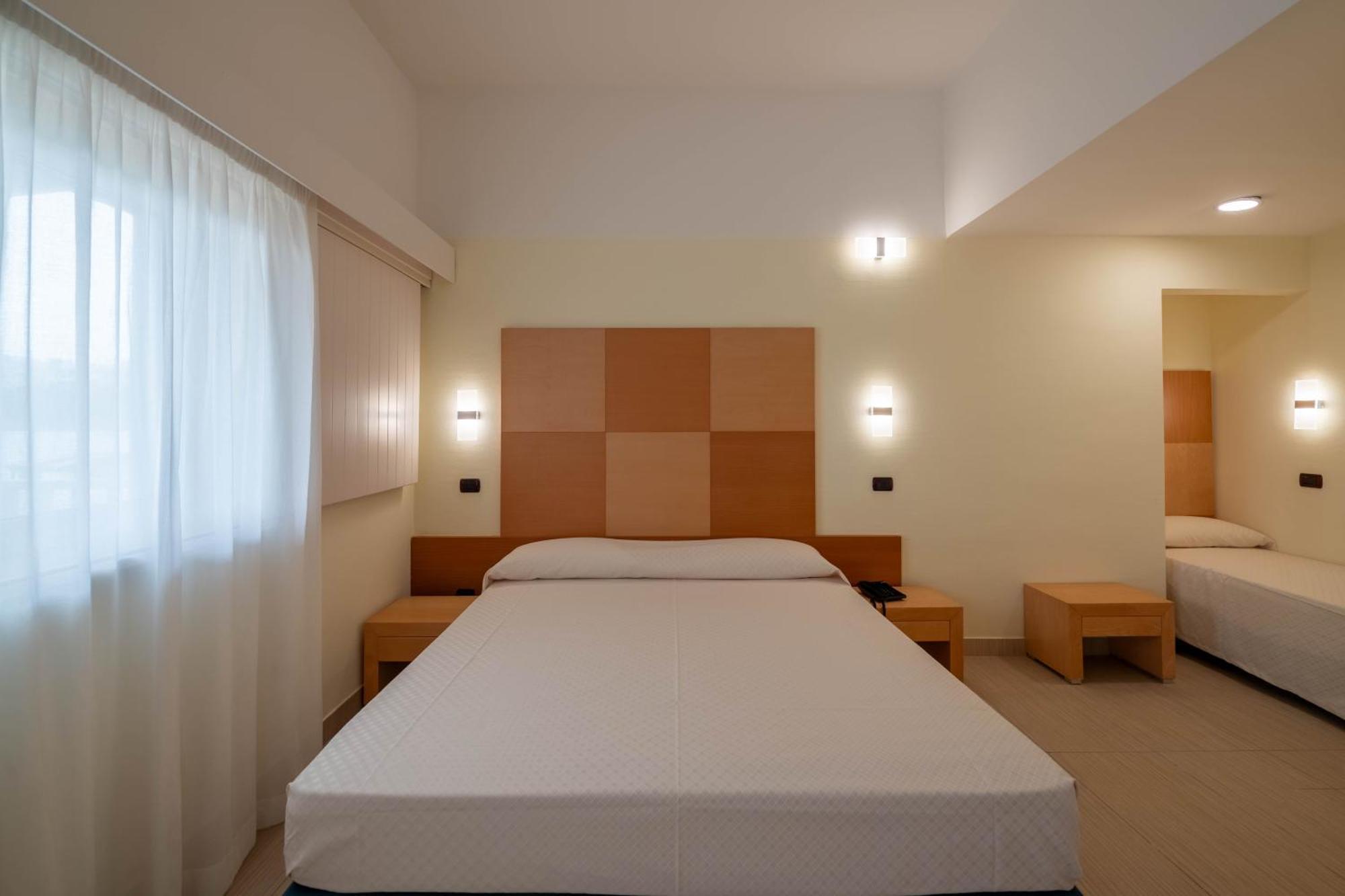 Hotel Club Village Maritalia 페스키치 외부 사진